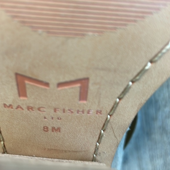 Marc Fisher Vashi Ankle Strap Sandals with Chunky Stacked Heel, size 8 - Picture 8 of 10